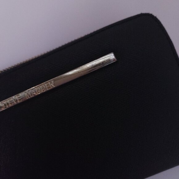 Steve Madden Black Saffiano Zip-Around Wristlet Wallet – Gold Hardware - Picture 10 of 10
